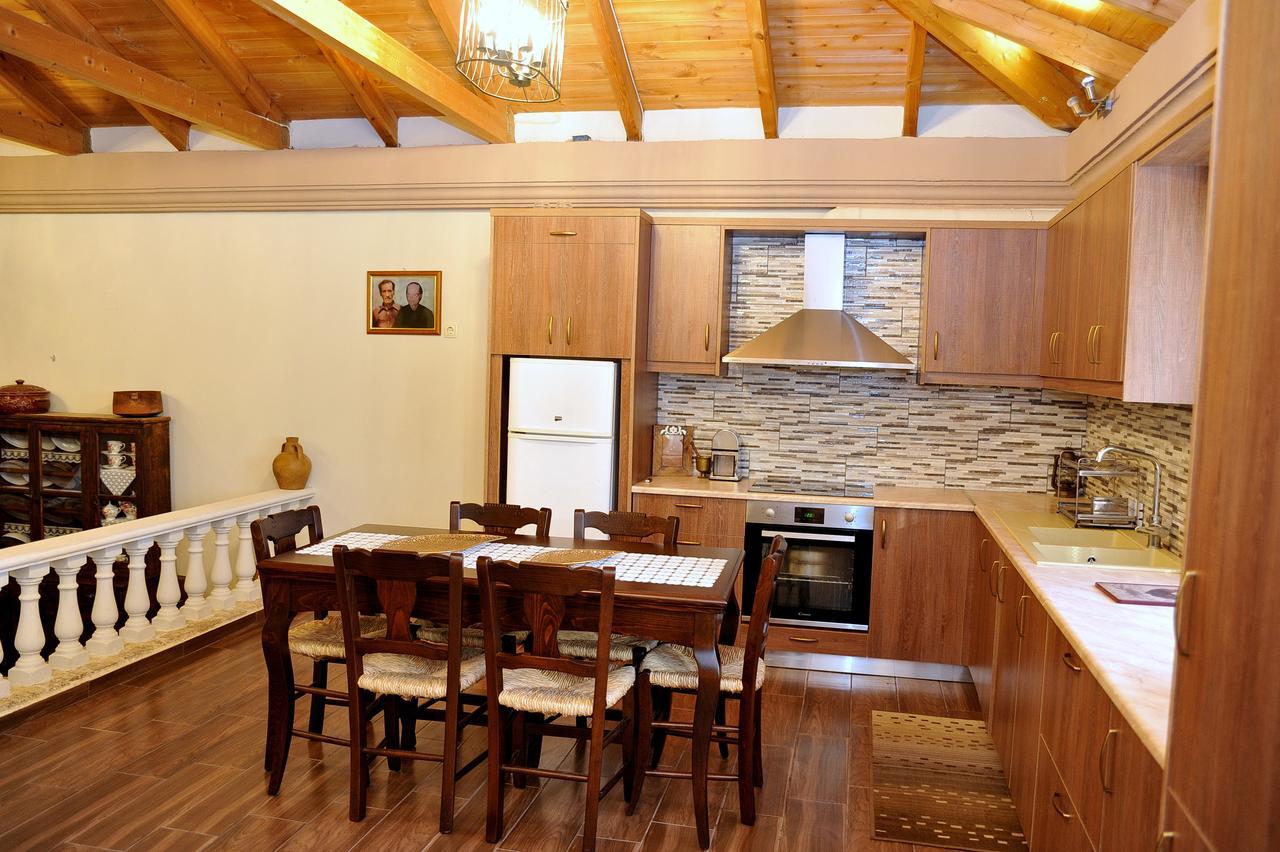 Villa Axenti Agios Thomas  Exteriör bild
